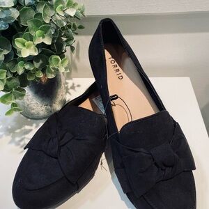 Black Velvet Flats - size 10 wide